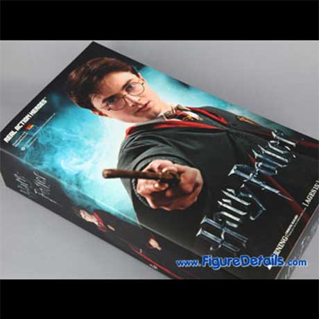 Harry Potter Action Figure with Gryffindor House Robe Review - Medicom Toy RAH
